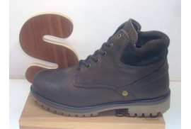 BOTA MARRON,TIPO CAMEL TROPHY ENGRASADA,PISO GOMA