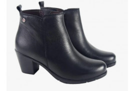 BOTIN PIEL NAPA NEGRO PALA LISA CREMALLERA INTERIOR, PISO GOMA TACÓN 5CM, PLANTILLA EXTRAIBLE