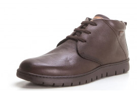 BOTIN SAFARI PIEL NAPA MARRON CORDONES 3 OJETES PISO GOMA