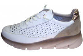 ZAPATO DEPORTIVO PIEL NAPA BLANCO CALADO,CORDONES ELASTICOS,PISO GOMA ,PLANTILLA EXTRAIBLE