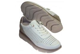 ZAPATO DEPORTIVO PIEL NAPA BLANCO CALADO,CORDONES ELASTICOS,PISO GOMA ,PLANTILLA EXTRAIBLE