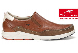 F1985 Fluchos. Mocasin piel napa cuero elásticos laterales, plantilla piel extraible piso goma