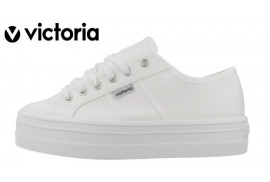 9201 VICTORIA. Zapatilla lona blanca cordones piso goma plataforma negra