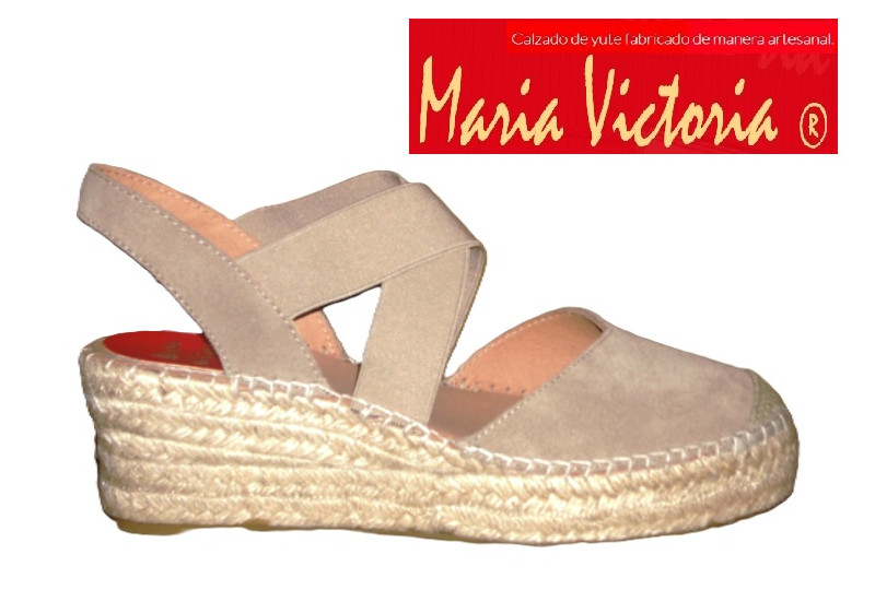 MV0854 Maria Victoria....