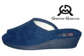 7111 Gema García. Pala rizo algodón marino, cuña 3cm piso goma