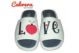 PALA TEXTIL GRIS BORDADO LOVE, PISO MICRO