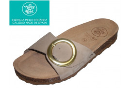 PALA NOBUK TAUPE, ADORNO HEBILLA,PISO CORCHO-MICRO, PLANTA PIEL GEL MEMORY FOAM