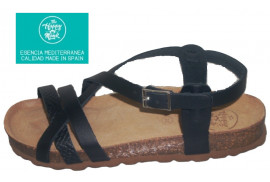SANDALIA PIEL VAQUETILLA NEGRA, PALA TIRAS CRUZADAS EMPEINE, PISO CORCHO -MICRO, PLANTA PIEL MEMORY FOAM