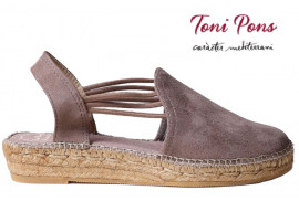 Nuria-taupe-valenciana-piel-nobuck-toni- pons