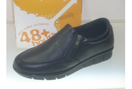 MOCASIN PIEL NAPA NEGRO, CREMALLERA LATERAL, PISO GOMA, PLANTA PIEL