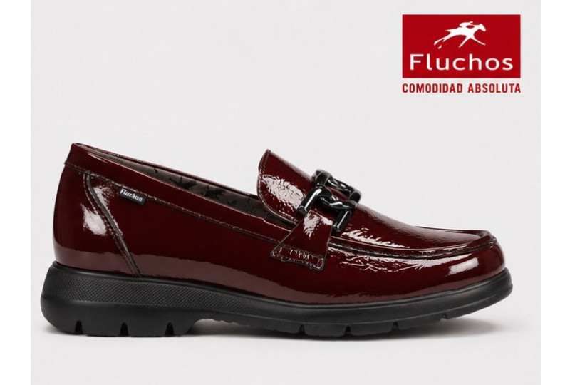 Fluchos Gladis F1794 mocasín mujer charol Opera burdeos vista lateral