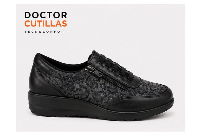 Doctor Cutillas 45419 zapato mujer negro con cuña vista lateral