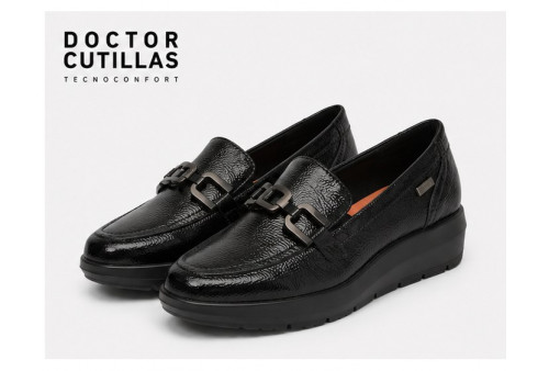 Doctor Cutillas 86051 mocasín negro mujer vista frontal