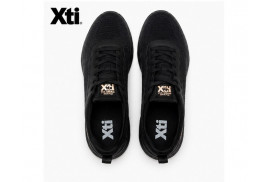 Xti 146272 zapatilla deportiva negra piso EVA