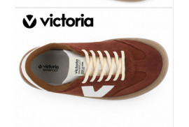 Victoria 1186103 Terra Barefoot de mujer en serraje terra superior