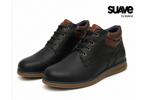 Botín Suave 1700 de hombre en piel nobuck engrasado negra lateral