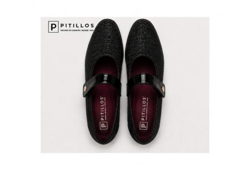 Mercedes Pitillos 11513 de mujer en negro superior