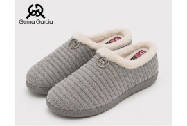 Gema García 8605 zapatilla de casa mujer en pana gris