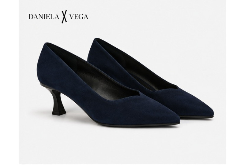 Daniela Vega 2883S lateral