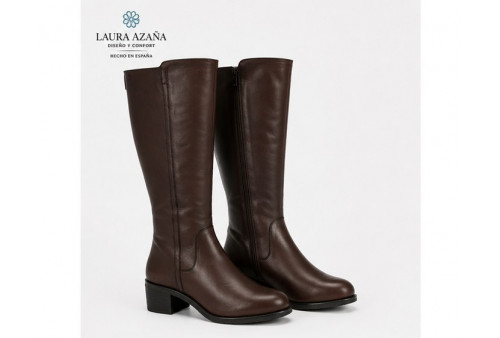 Bota Laura Azaña LA 27905 de piel napa marrón par