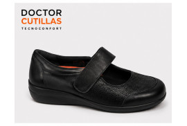 43515 Doctor cutillas. Mercedes negra combinada velcro, tejido y piel, ancho extra, piso goma plantilla extraible