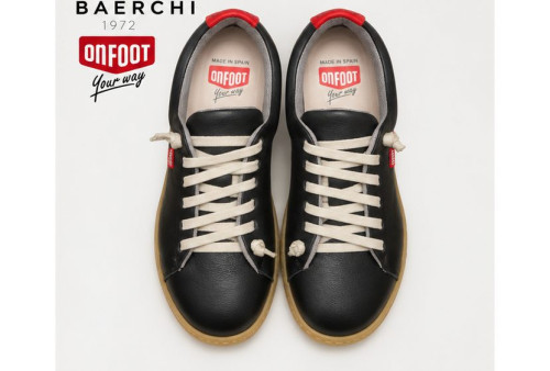 ONFOOT 14605 Deportivo de napa negra superior